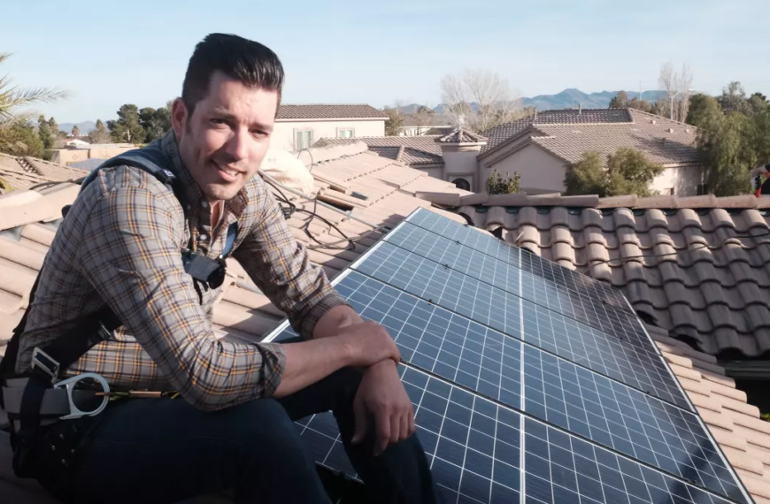 This reality TV star was mad at Warren Buffett for blocking solar. So he made a movie