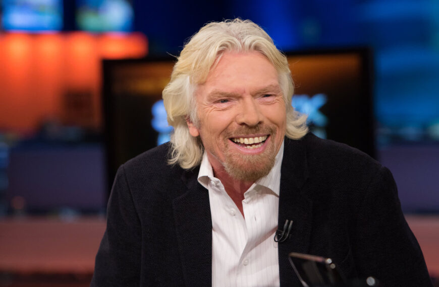 Richard Branson Begs Brits to Join Virgin Airlines Rewards Programs Again